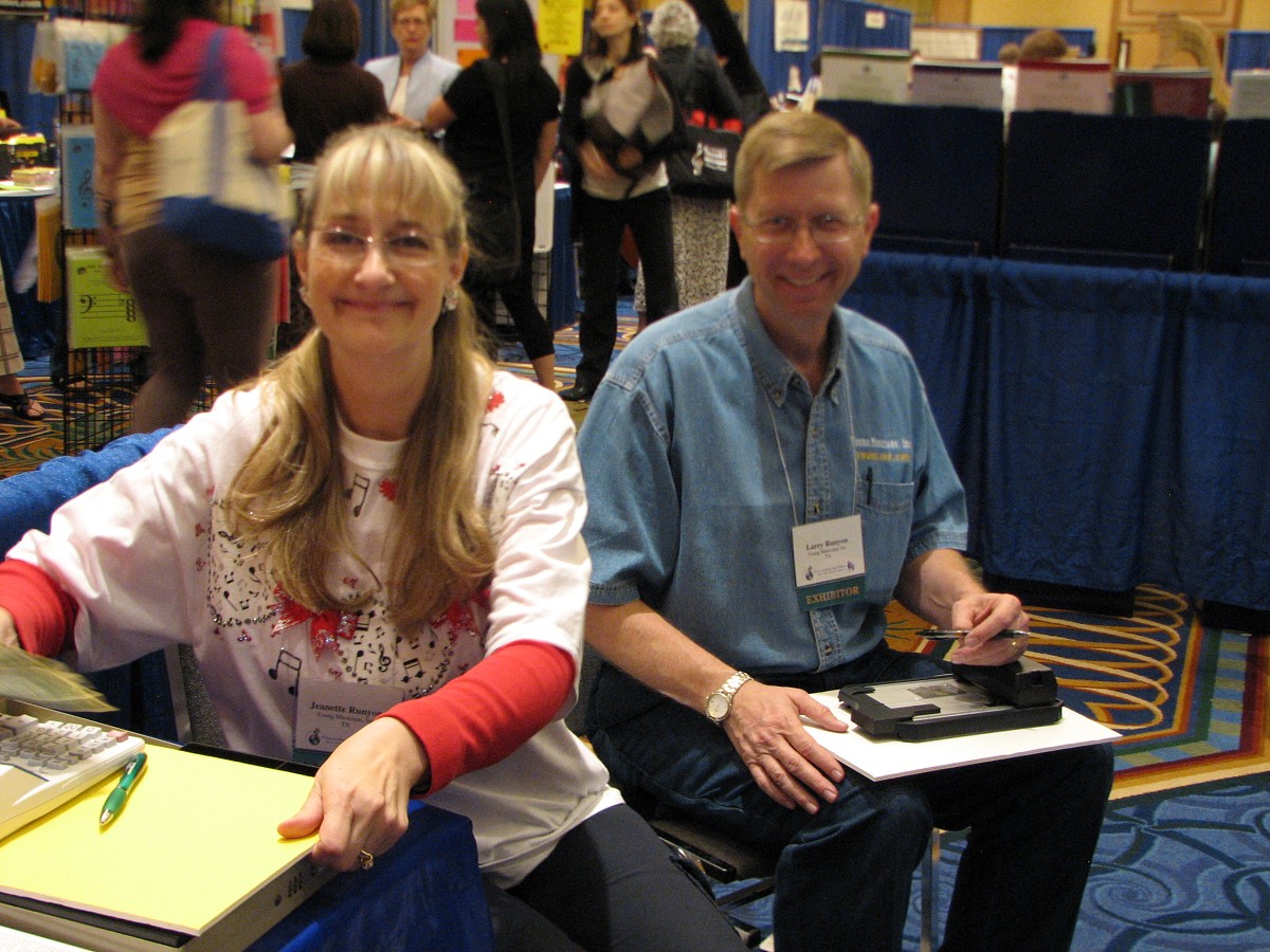 Jeanette and Larry Runyon from Young Musicians exhibit at the 2008 SAA Conference