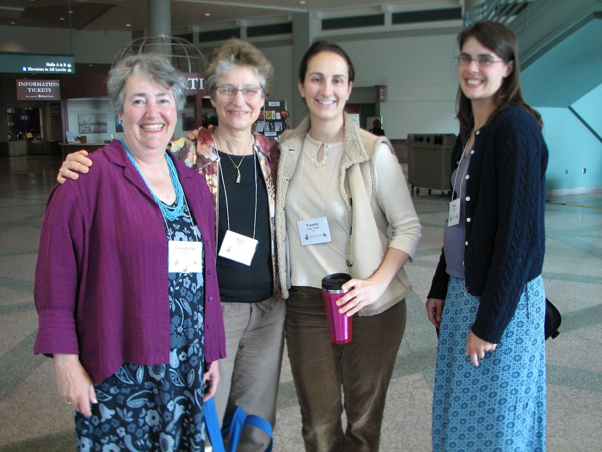 Gwendoline Thornblade, Vicki Citron, Yasmin Craig, and friend at the 2008 SAA Conference