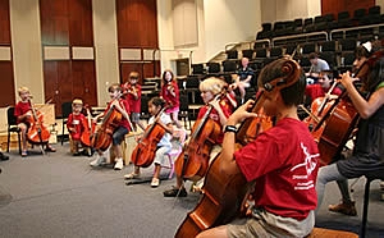 Cello group class at South Carolina Suzuki Institute