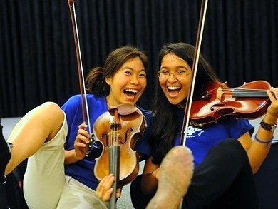 Violin students at Hawaii Suzuki Institute