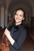 Alfred Music Releases New Suzuki Violin Recordings by Hilary Hahn
