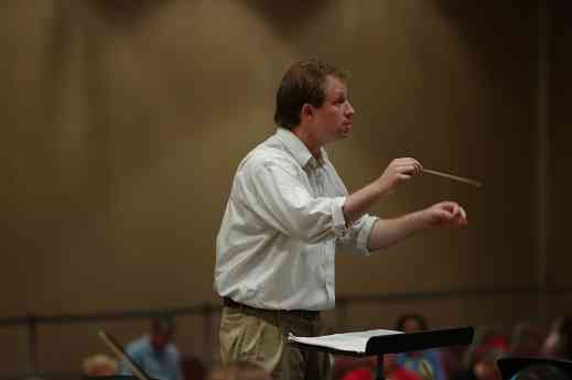 Emmett Drake conducts SYOA 1 rehearsal at the 2012 conference