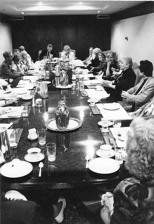 Board meeting at the 1994 SAA Conference