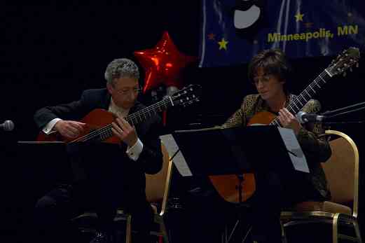 Michael Andriaccio and Joanne Castellani perform in the Gala Clinicians Concert at the 2006 SAA Conference