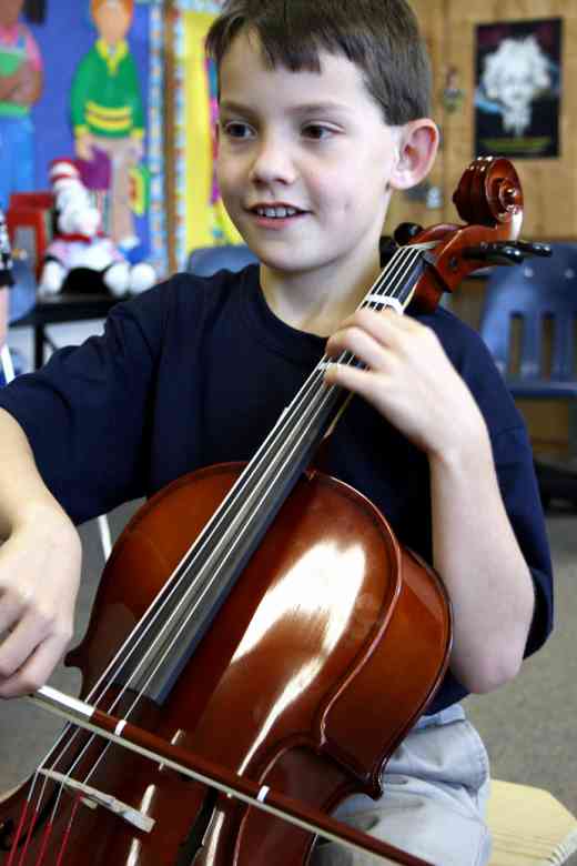 Cello student at Greenville Suzuki Strings Workshop
