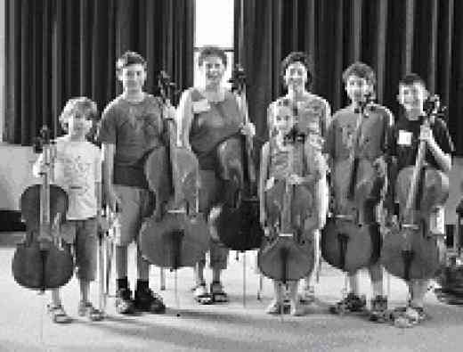 Cello students at Institut Suzuki Montréal