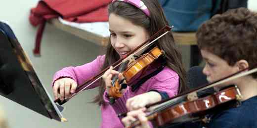 Violin students at Northwest Suzuki Institute