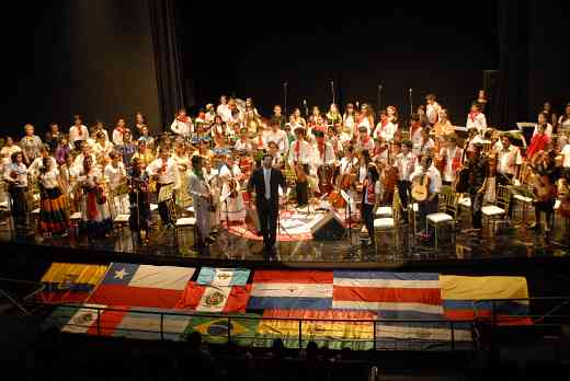 Gala Concert from Second Latin American Students’ Gathering