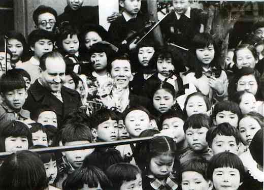Dr. Shinichi Suzuki and Japanese Violin Students