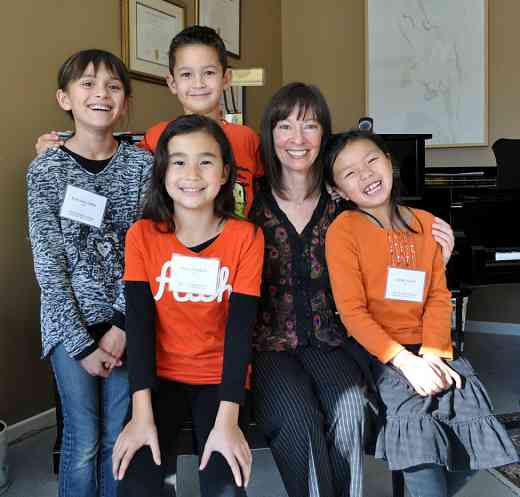 Piano master class with Maureen McReynolds