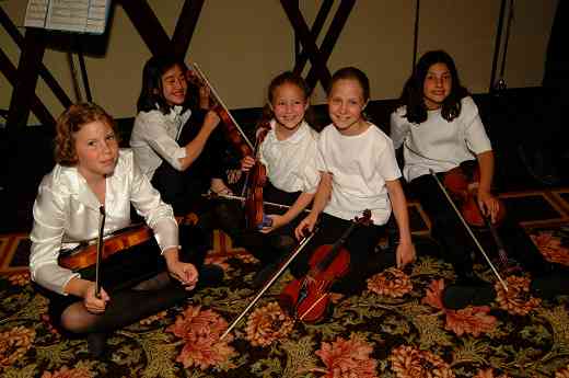 Boulder Suzuki Strings students at the 2001 SAA Leadership Retreat.