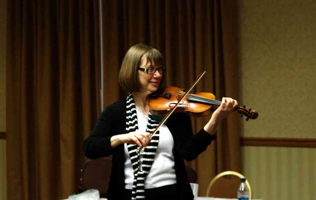 Jody Harmon presents a session at the 2010 Conference