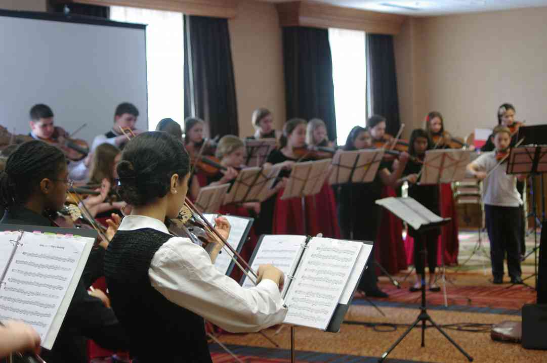 Bach viola ensemble session at the 2012 conference