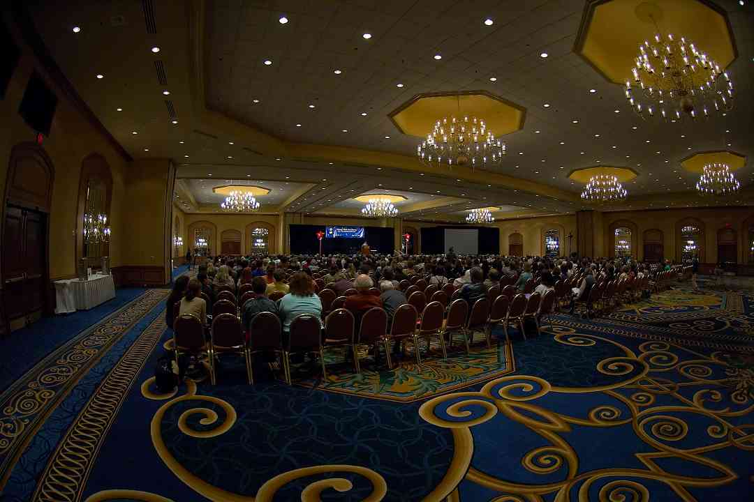 The 2006 SAA Conference opening ceremonies in the Hilton ballroom.