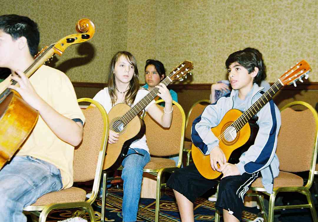 Latin American guitar students.
