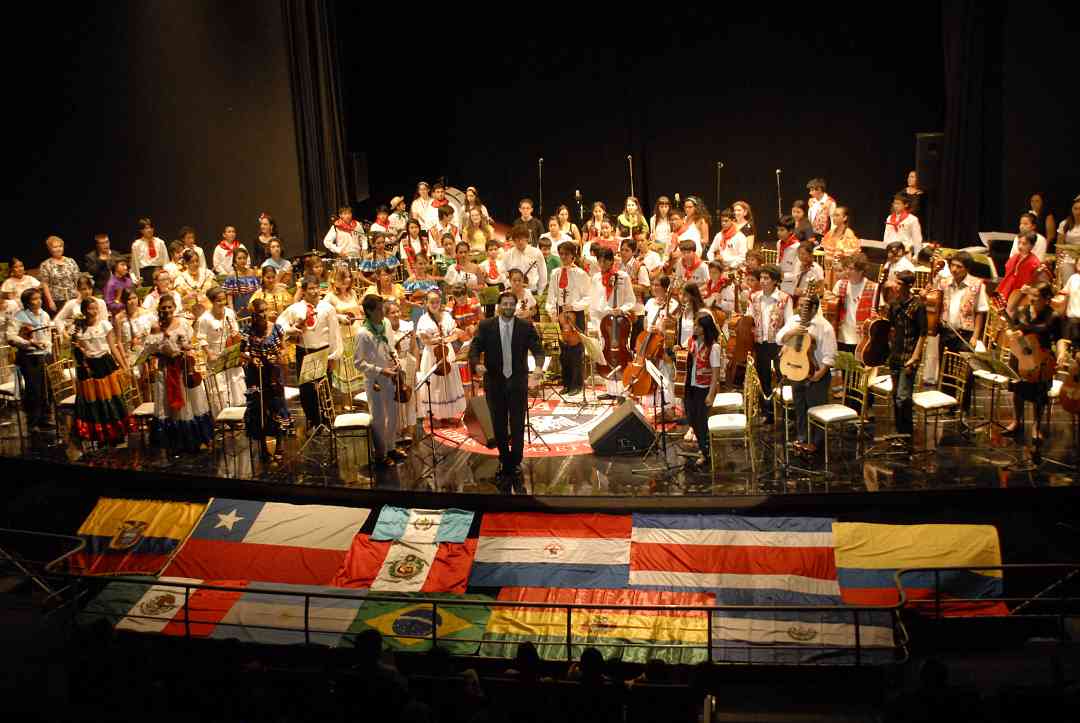 Gala Concert from Second Latin American Students’ Gathering