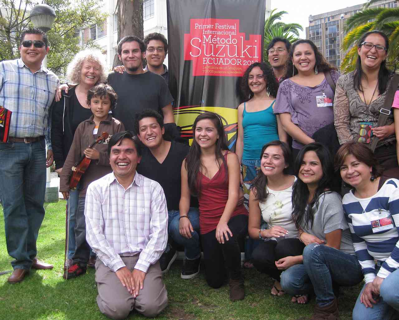 Participants in the first Ecuador Suzuki Festival
